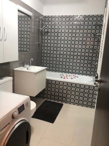 Drumul Cooperativei, Apartament 2 camere decomandat, 58 mp, bloc 2019.